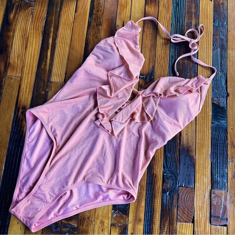 Cupshe peach swimsuit